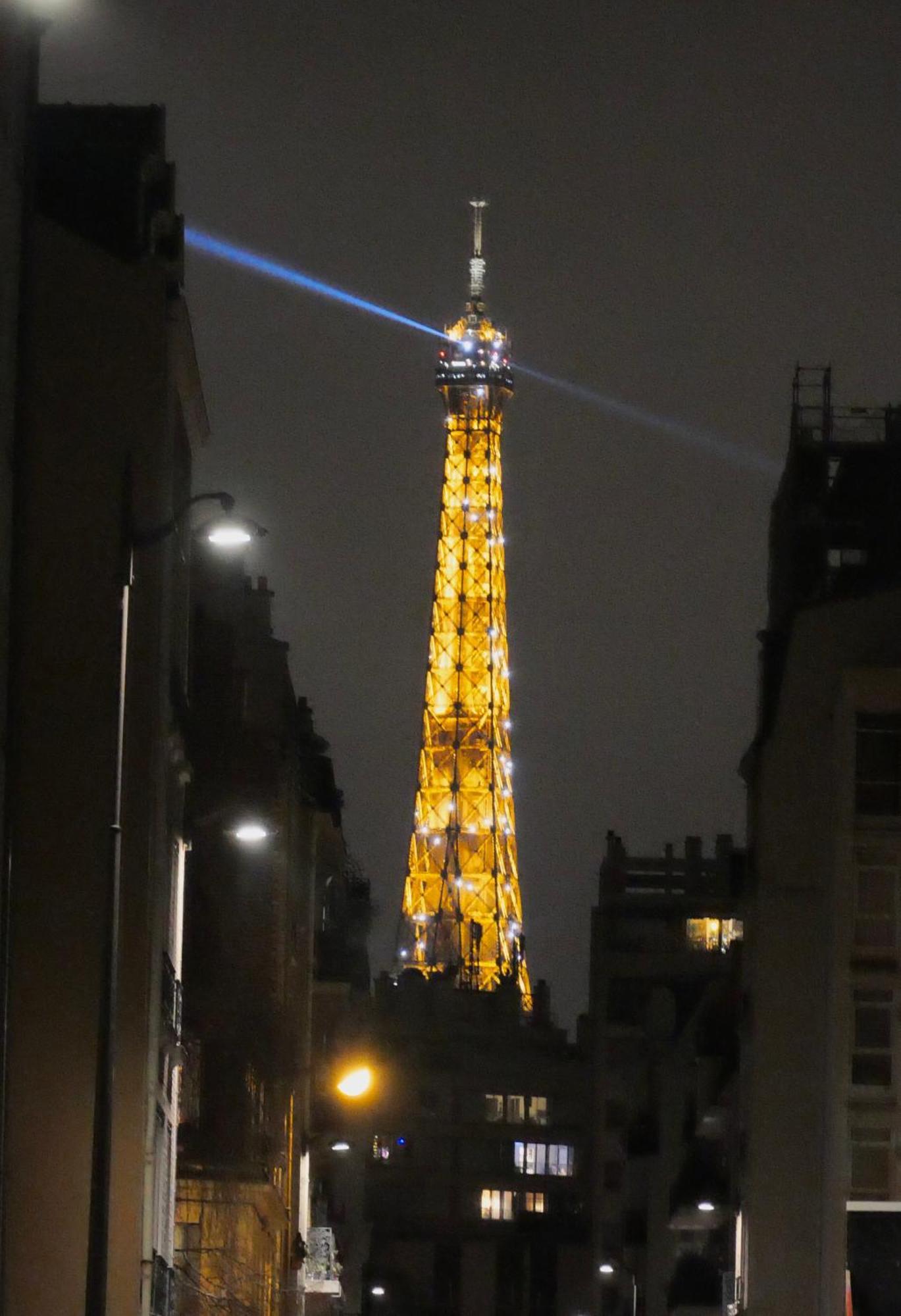 Joli Appartement A Cote De La Tour Eiffel, Javel Et De Paris Expo Esterno foto